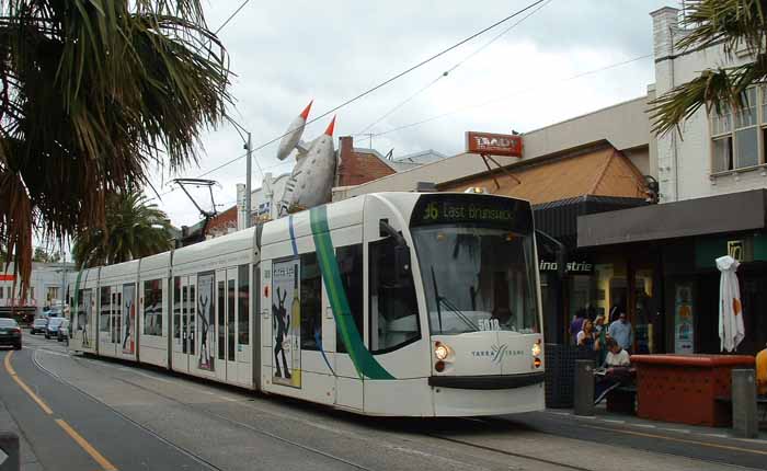 Yarra Trams Siemens Combino 5018